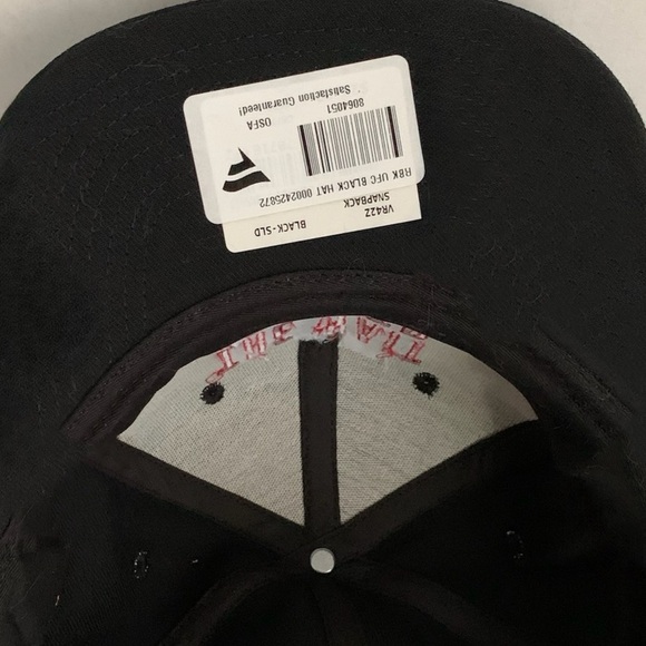 Jon "Bones" Jones UFC 200 Reebok Script Hat "The Wait is Over" Black Snapback - Picture 12 of 14